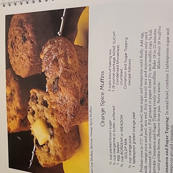 The muffin cookbook muffins for all occasions. - Picture 3 of 5